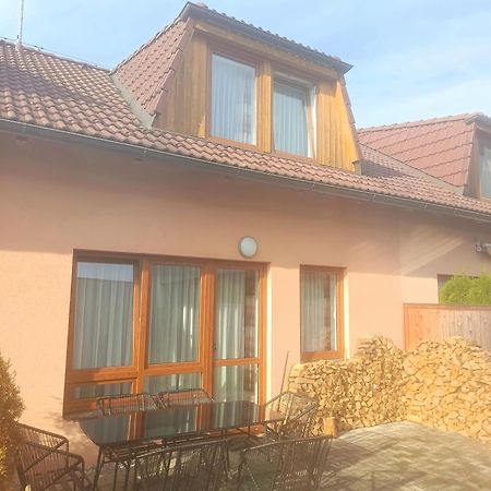 Frymburk Penzion U Dusku Exterior foto
